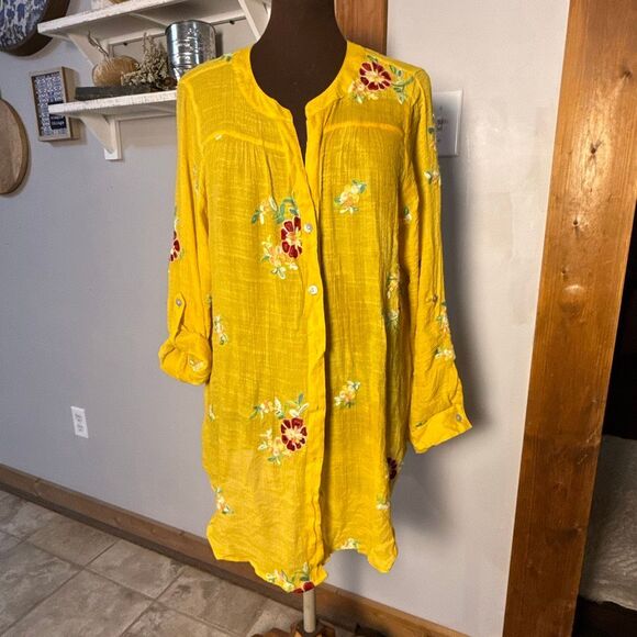 Fig and flower Anthropologie button up gauzy shirt size 2XL yellow embroidered f - Picture 1 of 11